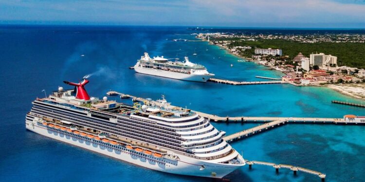 cruceros en República Dominicana, puertos de cruceros RD, turismo en República Dominicana, infraestructura portuaria RD, Disney Cruise Line RD, MSC cruceros La Romana