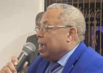 Reyes Manzanero, locución dominicana, radio República Dominicana, legado en comunicación, cultura dominicana, periodismo dominicano