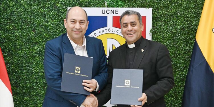 UCNE ciberseguridad, SOCaaS República Dominicana, proyecto ciberseguridad RD, alianza UCNE España, formación en ciberseguridad RD, innovación tecnológica RD