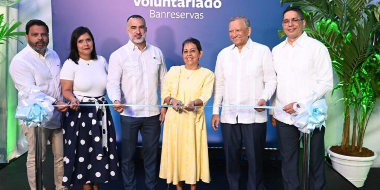 Voluntariado Banreservas, sede en Santiago de los Caballeros, programas sociales Cibao, desarrollo comunitario RD, labor social Banreservas, beneficios región Norte