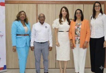 emprendimiento femenino República Dominicana, Asociación Atrévete Mujer, Raíces Dominicanas Sin Fronteras, autonomía económica mujeres dominicanas, proyectos sociales República Dominicana, empoderamiento femenino RD