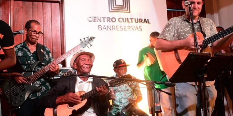son dominicano, Kundengo Minier, César Namnúm, Centro Cultural Banreservas, música tradicional dominicana, legado cultural RD