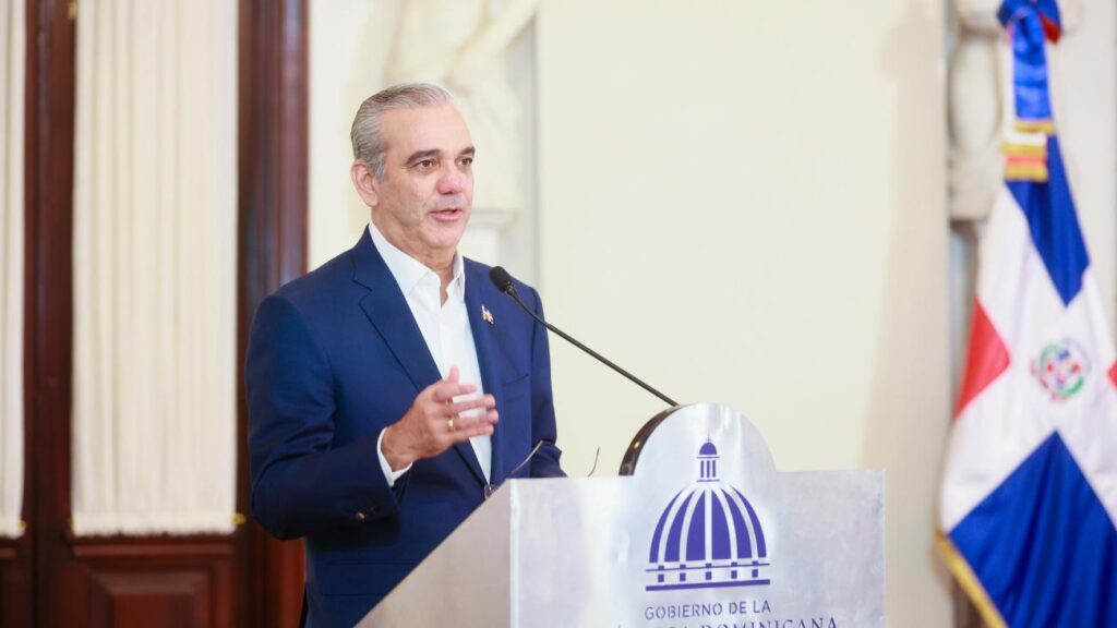 Eficompras, compras públicas República Dominicana, mipymes dominicanas, transparencia estatal RD, Luis Abinader, programa Tu Firma es tu Garantía