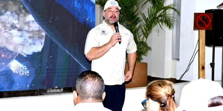 autopista del Ámbar, evaluación ambiental RD, Campamento Ecohéroes, educación ambiental República Dominicana, desarrollo sostenible RD, Ministerio de Medio Ambiente RD