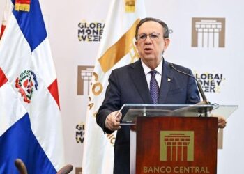 Héctor Valdez Albizu, Banco Central República Dominicana, gobernador Banco Central, economía dominicana, política monetaria RD, trayectoria Héctor Valdez