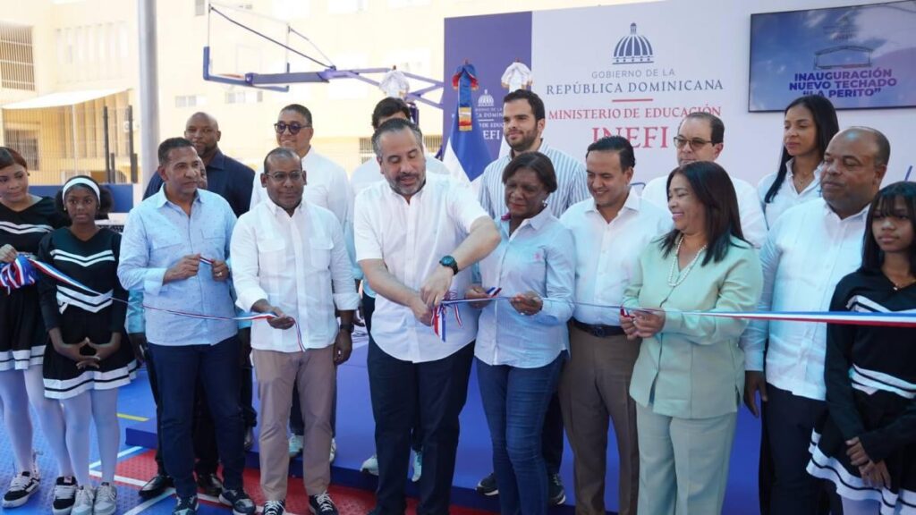 INEFI, La Perito, educación física República Dominicana, deporte escolar, instituto politécnico La Perito, infraestructura deportiva RD