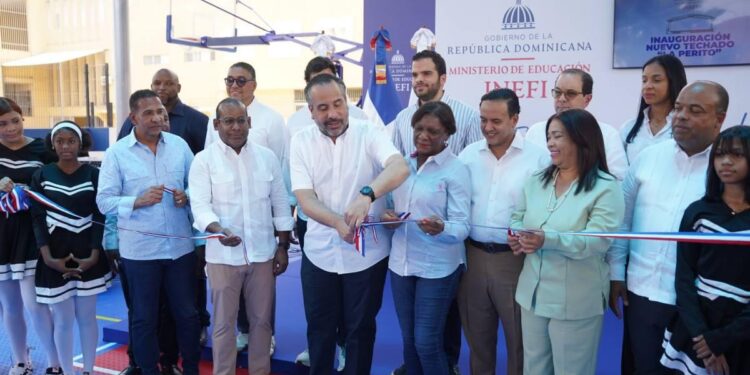 INEFI, La Perito, educación física República Dominicana, deporte escolar, instituto politécnico La Perito, infraestructura deportiva RD