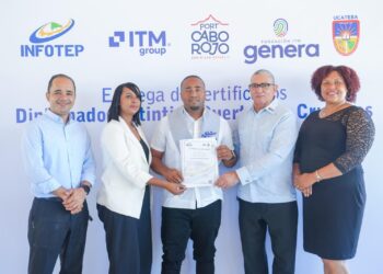 Infotep Pedernales, desarrollo turístico Pedernales, capacitación técnica República Dominicana, formación profesional turismo, empleo en turismo dominicano, turismo sostenible Pedernales
