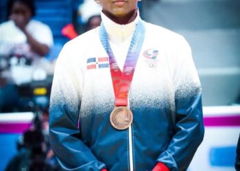 Juegos Escolares INEFI, talento deportivo dominicano, Juegos Centroamericanos y del Caribe 2026, medallistas dominicanos, deporte escolar República Dominicana, récord relevo femenino 4x100