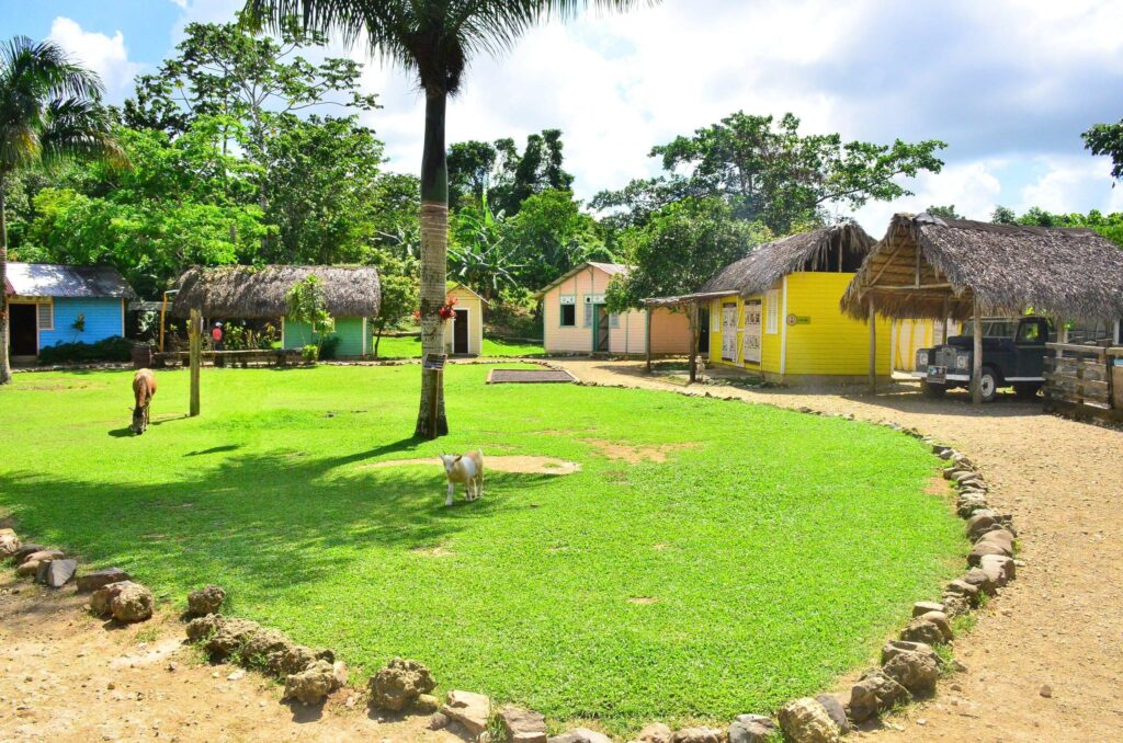 La Hacienda Park, turismo cultural República Dominicana, gastronomía dominicana, turismo sostenible en RD, experiencias turísticas Este RD, patrimonio cultural dominicano