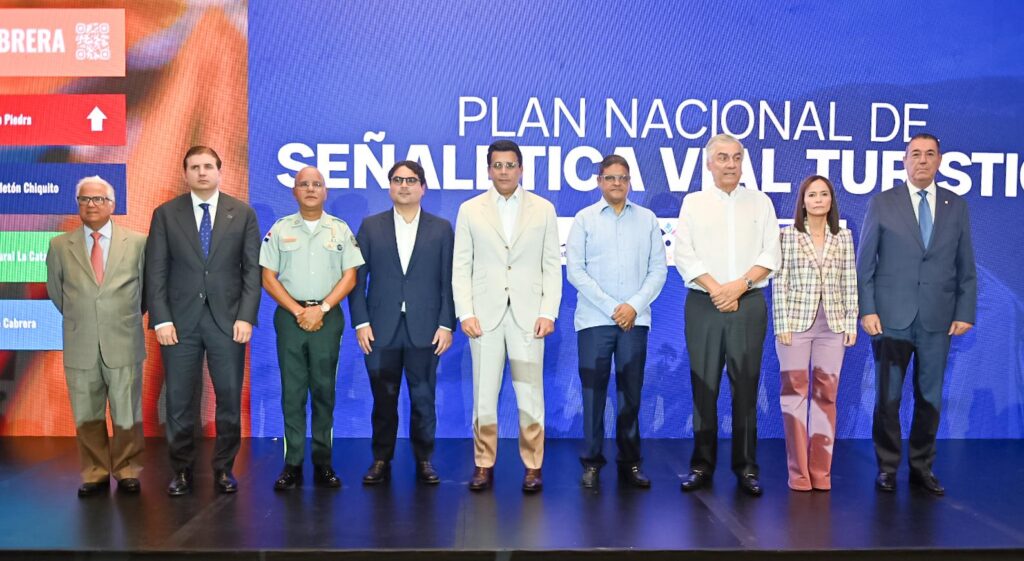 plan señalética turística, turismo República Dominicana, señalización vial turística, David Collado, RD Vial, destinos turísticos RD