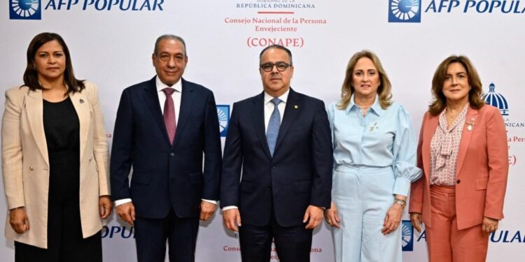 AFP Popular, CONAPE, adultos mayores República Dominicana, bienestar integral envejecientes, programa envejeciendo con dignidad, inclusión social tercera edad RD