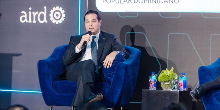 Banco Popular Dominicano, financiamiento energía renovable, energía sostenible República Dominicana, inversión sector energético RD, matriz energética dominicana, banca responsable ONU
