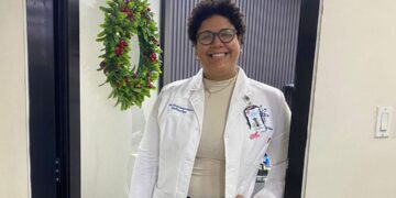 cáncer de mama en mujeres jóvenes, prevención cáncer de mama República Dominicana, detección temprana cáncer de mama, fertilidad y cáncer de mama, calidad de vida post cáncer, tratamientos cáncer de mama