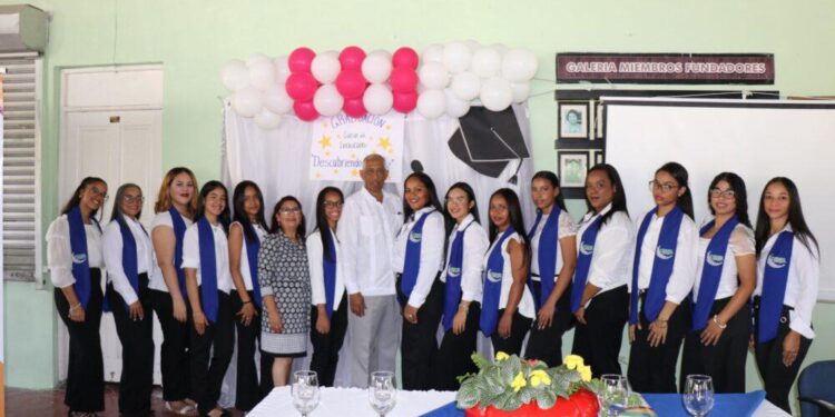 CIDEL, locución en República Dominicana, jóvenes locutores Santiago, desarrollo cultural RD, Escuela de Arte y Tiempo Libre, formación en locución