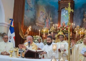 Nuestra Señora de las Mercedes, Santo Cerro, Día de la Virgen de las Mercedes, tradición dominicana, patrona de República Dominicana, celebración religiosa en RD