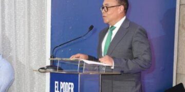 Víctor Bautista, El poder y el ruido, vida pública República Dominicana, análisis comunicación dominicana, libros sobre política dominicana, pensamiento crítico RD