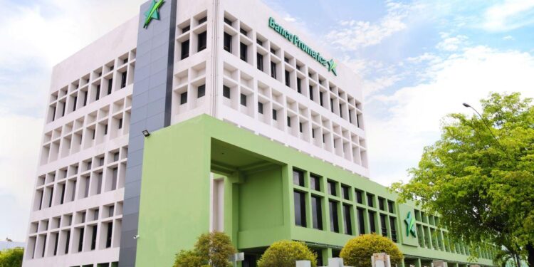 banca dominicana historia, Banco Promerica, Chase Manhattan República Dominicana, crisis bancaria 2003 RD, evolución bancos RD, avenida John F. Kennedy Santo Domingo