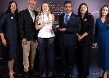 Santiago Business City, innovación parques industriales, desarrollo económico República Dominicana, sostenibilidad parques industriales, zona franca Santiago, EXPOPARKS LATAM Awards