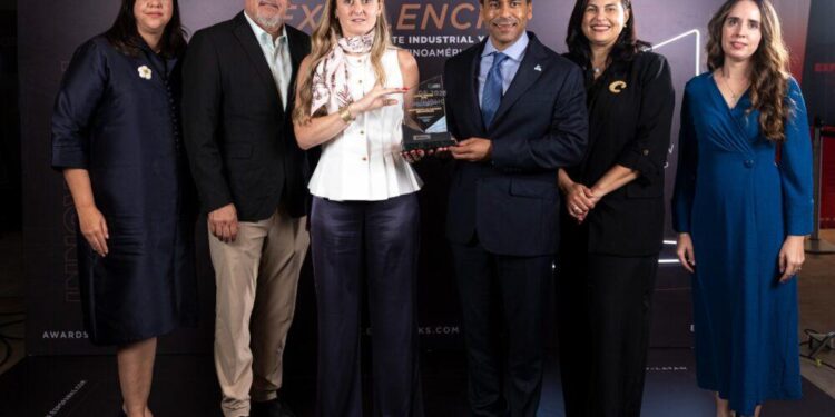 Santiago Business City, innovación parques industriales, desarrollo económico República Dominicana, sostenibilidad parques industriales, zona franca Santiago, EXPOPARKS LATAM Awards