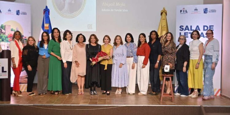 Abigail Mejía, sufragio femenino República Dominicana, feria internacional del libro Santo Domingo, feminismo dominicano, Junta Central Electoral, patrimonio histórico dominicano