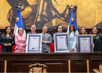 Niní Cáfaro, Leonel Lirio, Janina Rosado, Cámara de Diputados República Dominicana, reconocimientos culturales RD, legado cultural dominicano