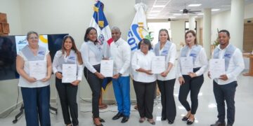 Infotep Barahona, formación turística RD, Escuela Guarocuya, certificación servicios turísticos, turismo en Barahona, desarrollo económico regional