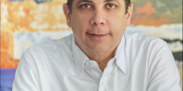 Sandy Filpo, ACIS Santiago, liderazgo empresarial Santiago, desarrollo económico Santiago, organización empresarial Dominicana, retos sector productivo Santiago