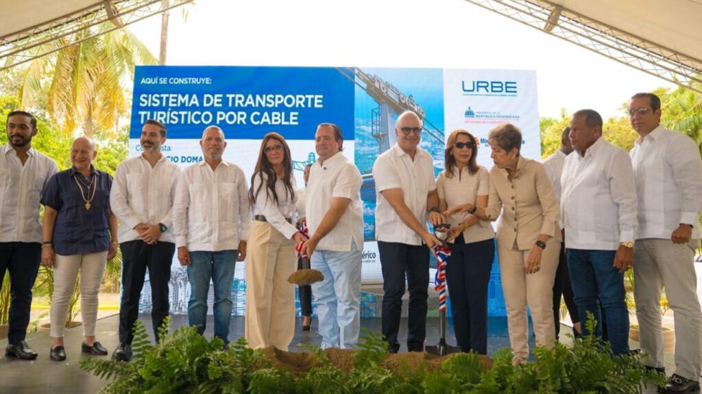 Teleférico de Puerto Plata, turismo en Puerto Plata, Loma Isabel de Torres, atractivos turísticos República Dominicana, modernización teleférico, infraestructura turística Dominicana