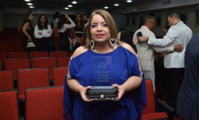 Cosette Bonnelly: trayectoria y legado en el periodismo dominicano